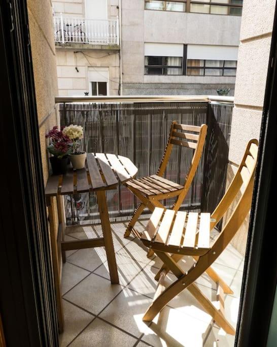 Centro 3 Parking Incluido & Wifi ツ By Rias Baixas Apartment *